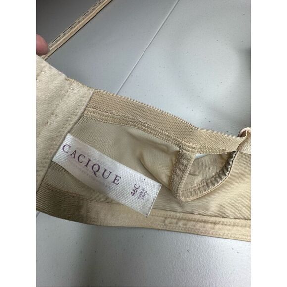 Cacique Women's Cream Push-Up Bra Size 46C - Picture 3 of 3